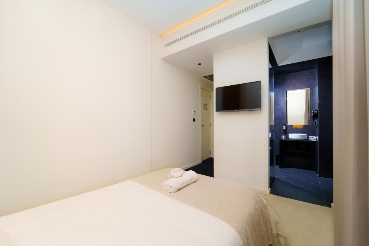 Superior Single Room,1466463125:JPEG